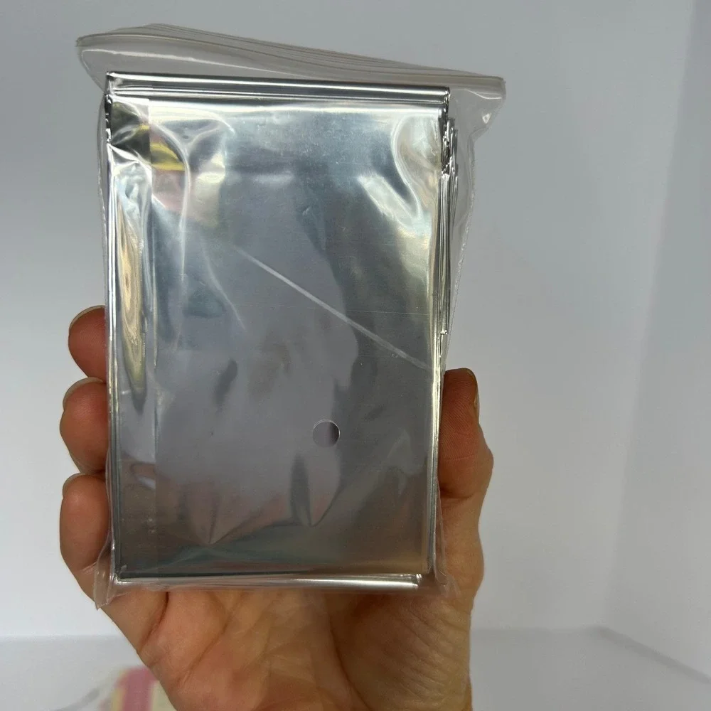 Emergency Thermal Mylar Rescue Blanket, 10 Pack,‎ Waterproof, Survival